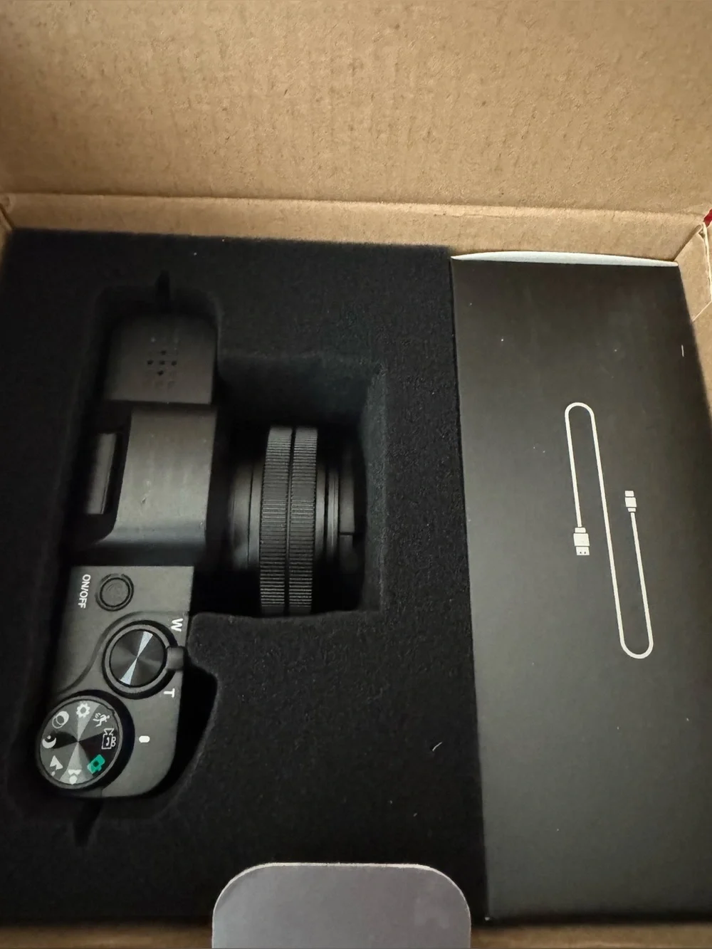 4K Ultra HD Digital Camera with Flip Screen - Black New